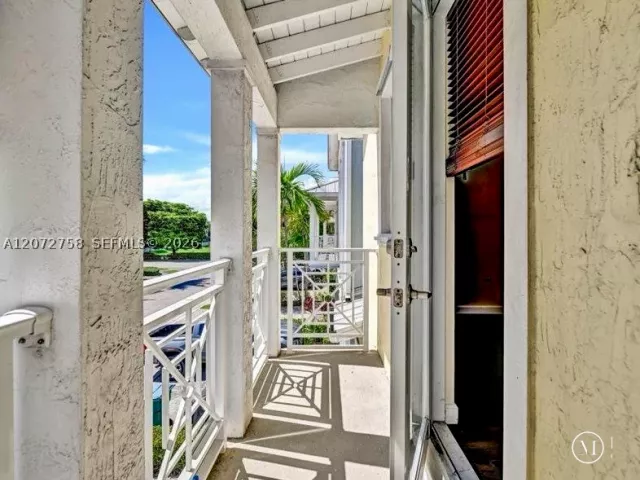 Продажа дома по адресу 7490 NW 115th Ct - фото 9335980