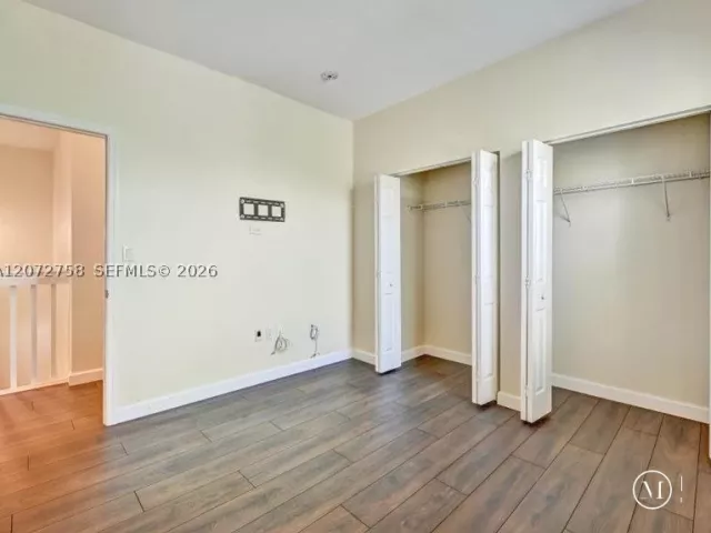 Продажа дома по адресу 7490 NW 115th Ct - фото 9335958
