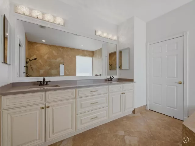 Продажа дома по адресу 7723 Monarch Court - фото 9326681