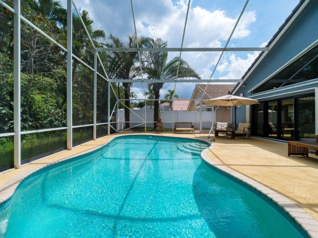Продажа дома по адресу 23452 Serene Meadow Drive S - фото 9422545