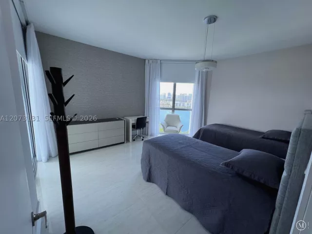 Продажа квартиры #1402 - фото 9328454