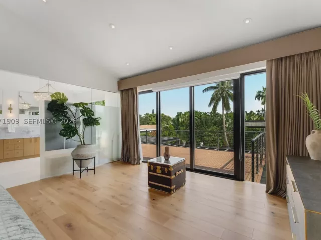 Продажа дома по адресу 795 Lakeview Dr - фото 9326494