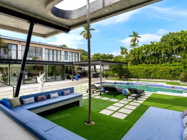 Продажа дома по адресу 795 Lakeview Dr - фото 9326508