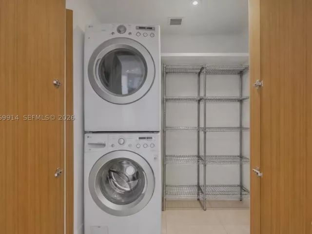 Продажа квартиры #A1421 - фото 9330311