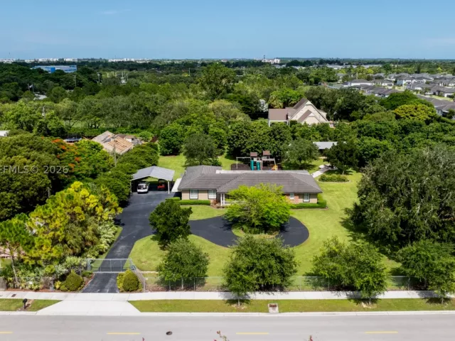 Продажа дома по адресу 28905 SW 169 Ave - фото 9369962
