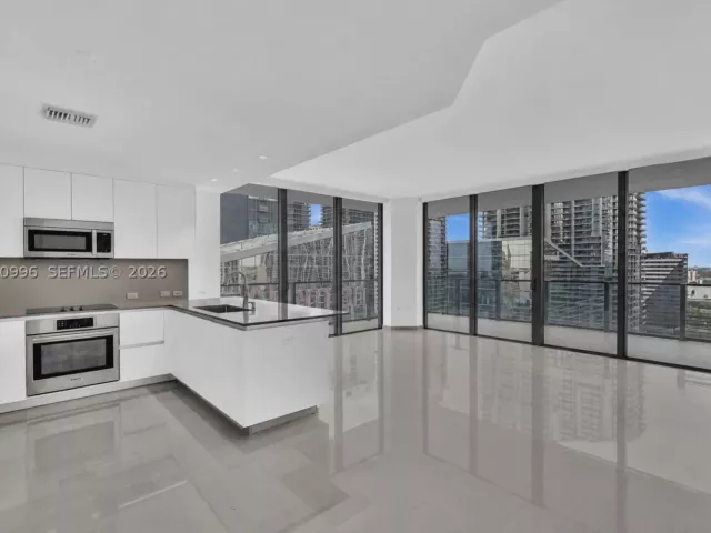 Продажа квартиры #1702 - фото 9329520