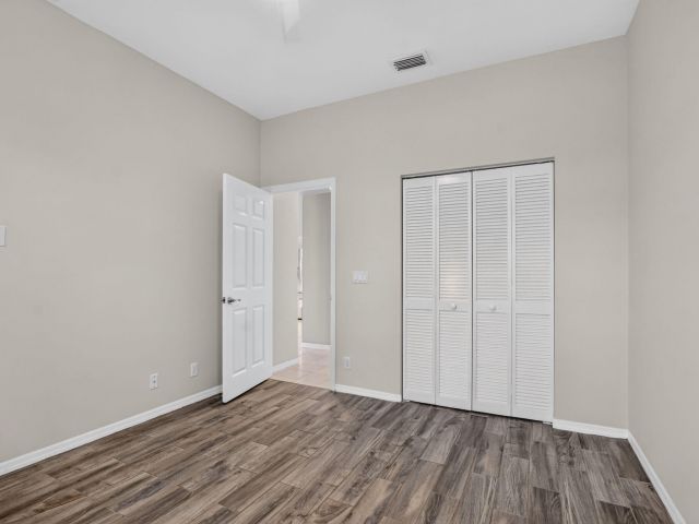Продажа дома по адресу 10031 Lexington Estates Boulevard - фото 9482476