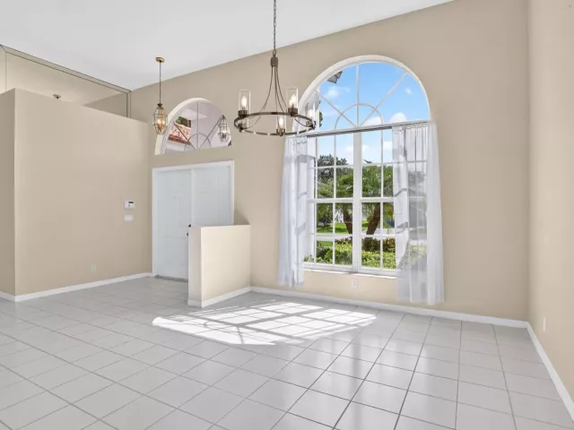 Продажа дома по адресу 10031 Lexington Estates Boulevard - фото 9482437