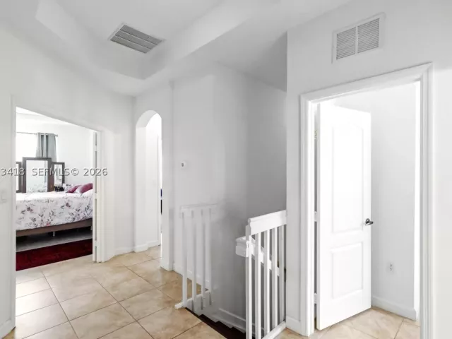 Продажа дома по адресу 8741 NW 110th Ave - фото 9327121