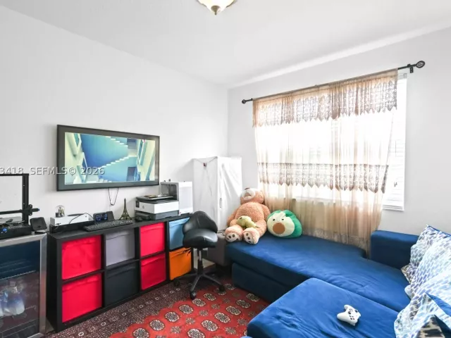 Продажа дома по адресу 8741 NW 110th Ave - фото 9327130
