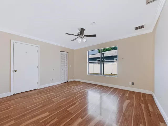 Продажа дома по адресу 5414 SUNRISE Boulevard - фото 9361064