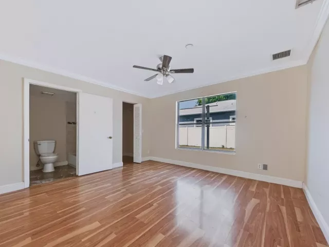 Продажа дома по адресу 5414 SUNRISE Boulevard - фото 9361065
