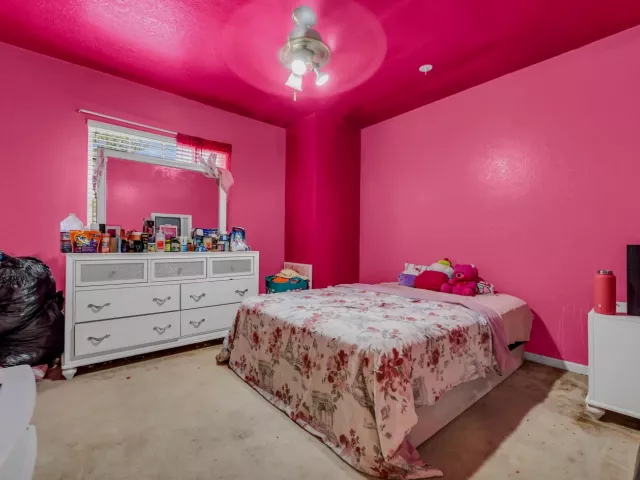 Продажа дома по адресу 7538 NW 17TH Drive - фото 9379892