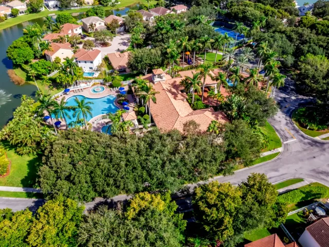 Продажа дома по адресу 7538 NW 17TH Drive - фото 9379918