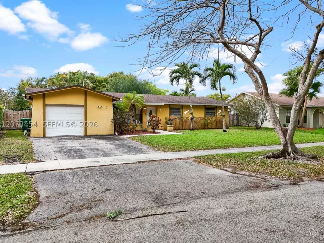 Продажа дома по адресу 5009 SW 104th Ave - фото 9341645