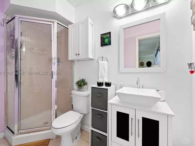 Продажа дома по адресу 5009 SW 104th Ave - фото 9341664