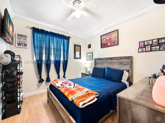 Продажа дома по адресу 5009 SW 104th Ave - фото 9341666