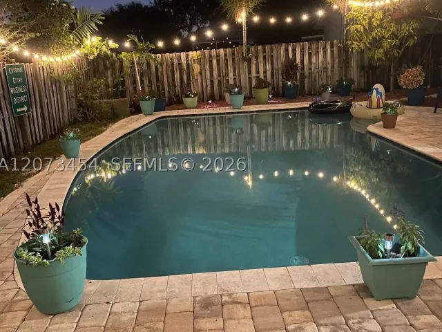 Продажа дома по адресу 5009 SW 104th Ave - фото 9341674