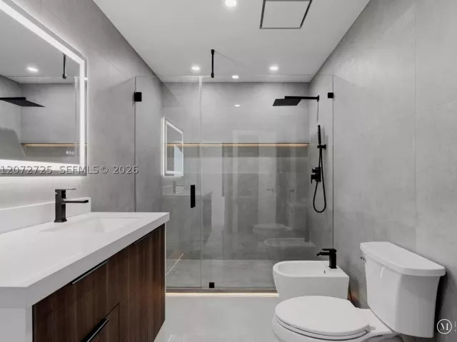 Продажа дома по адресу 10201 SW 64th St - фото 9336772