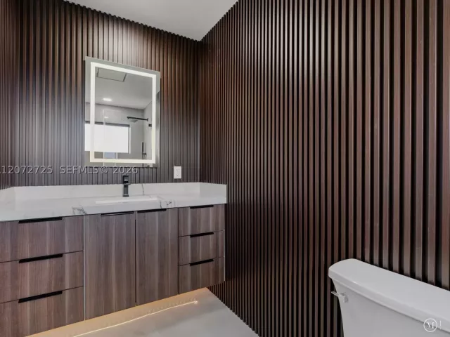 Продажа дома по адресу 10201 SW 64th St - фото 9336786