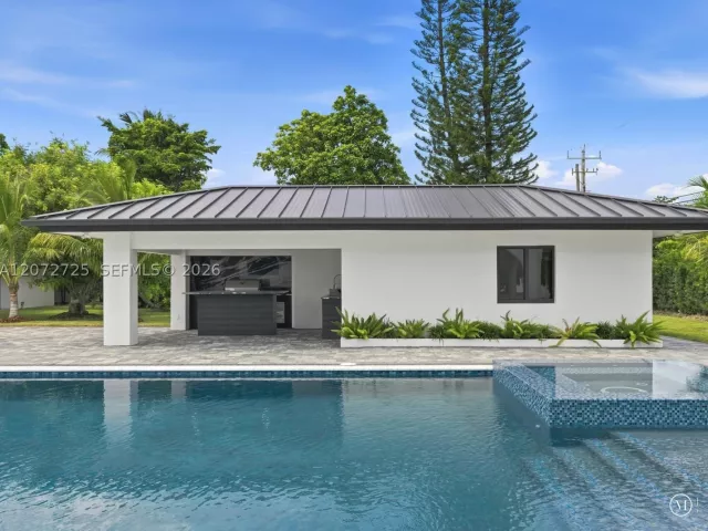 Продажа дома по адресу 10201 SW 64th St - фото 9336794
