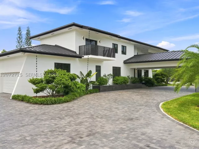 Продажа дома по адресу 10201 SW 64th St - фото 9336759