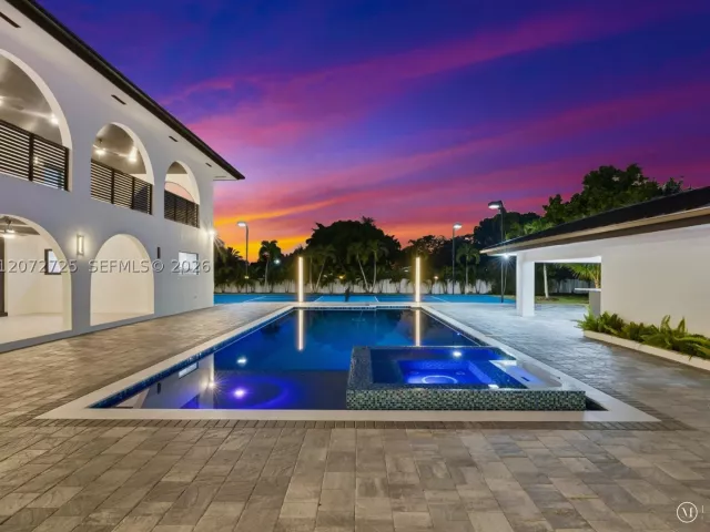Продажа дома по адресу 10201 SW 64th St - фото 9336823