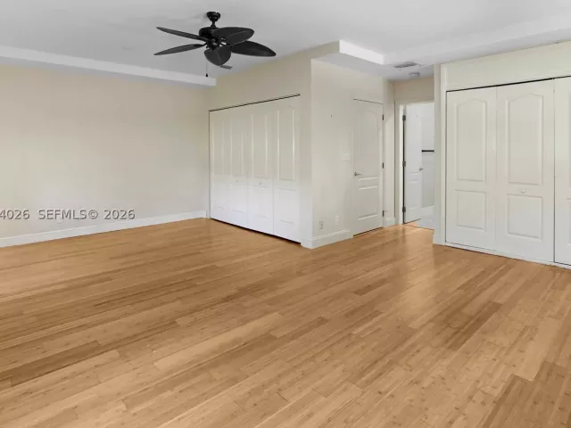 Продажа дома по адресу 1030 Polk St - фото 9333186