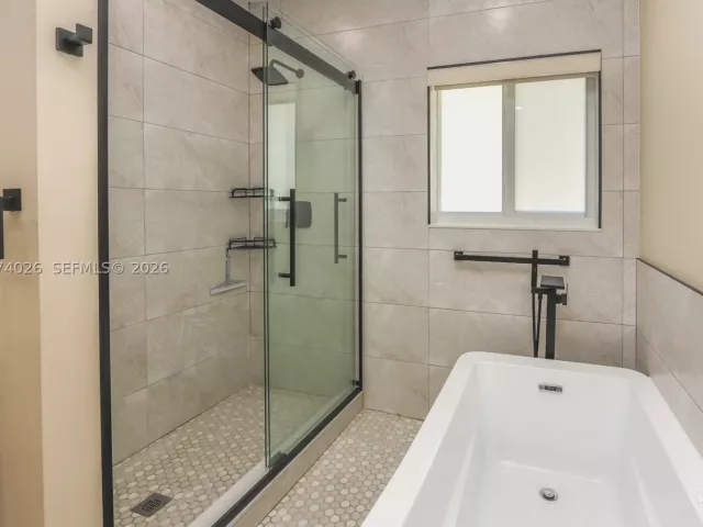 Продажа дома по адресу 1030 Polk St - фото 9333188