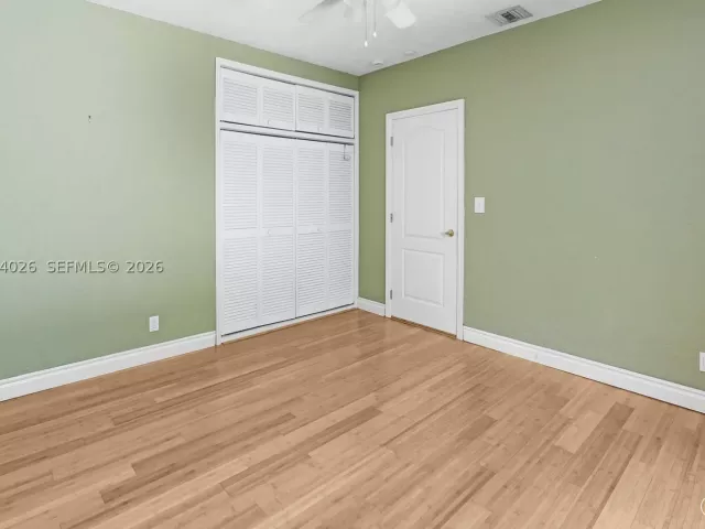 Продажа дома по адресу 1030 Polk St - фото 9333191