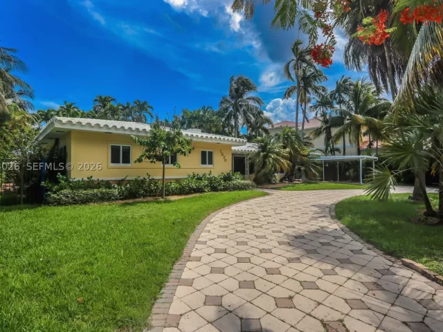 Продажа дома по адресу 1030 Polk St - фото 9333206