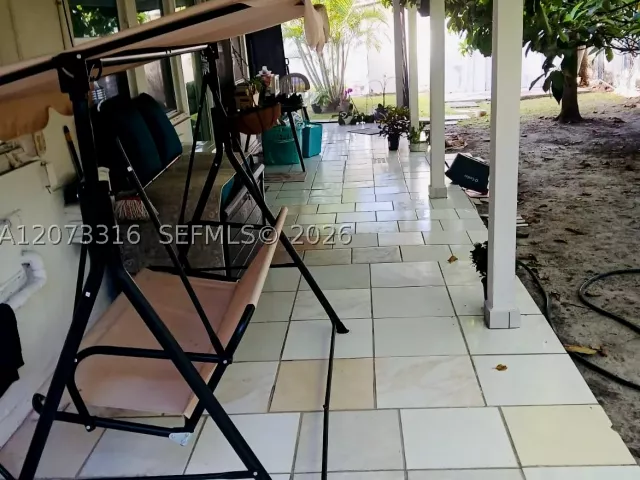 Продажа дома по адресу 4400 SW 112th Pl - фото 9335776