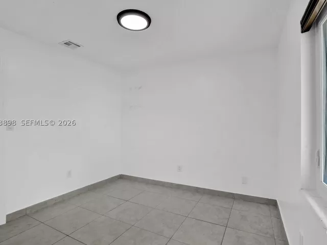 Продажа дома по адресу 12701 SW 80th St - фото 9335806