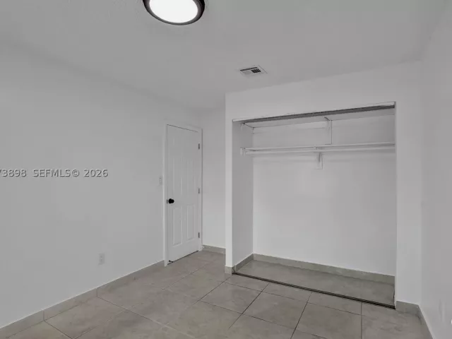Продажа дома по адресу 12701 SW 80th St - фото 9335810