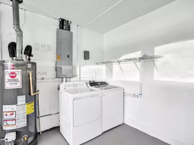 Продажа дома по адресу 12701 SW 80th St - фото 9335817