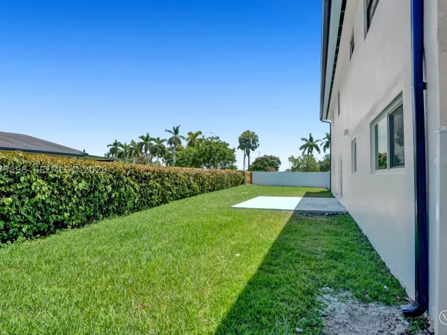 Продажа дома по адресу 12701 SW 80th St - фото 9335818