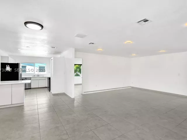 Продажа дома по адресу 12701 SW 80th St - фото 9335795