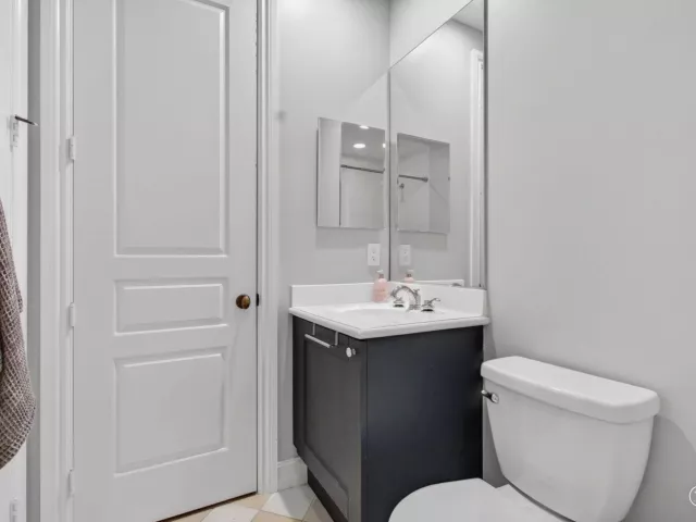 Продажа дома по адресу 365 W Mallory Circle - фото 9360198