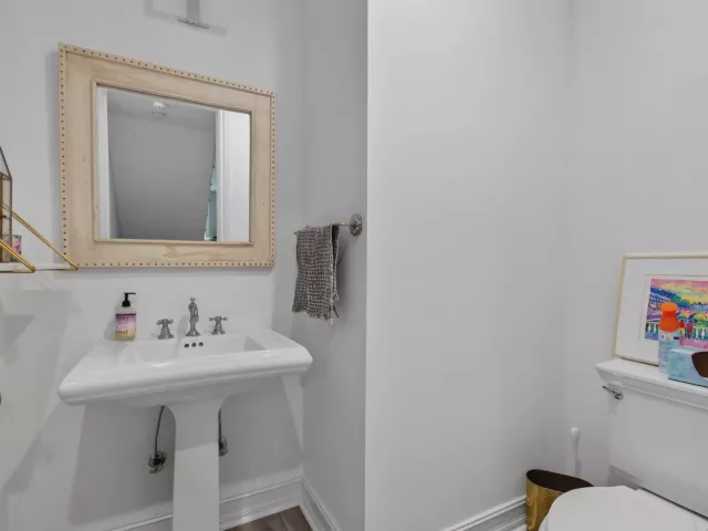 Продажа дома по адресу 365 W Mallory Circle - фото 9360204