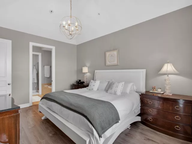 Продажа дома по адресу 365 W Mallory Circle - фото 9360213