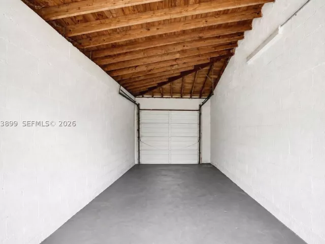 Продажа дома по адресу 510 N 24th Ave - фото 9378124