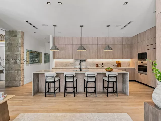 Продажа дома по адресу 7840 SW 98th St - фото 9370025