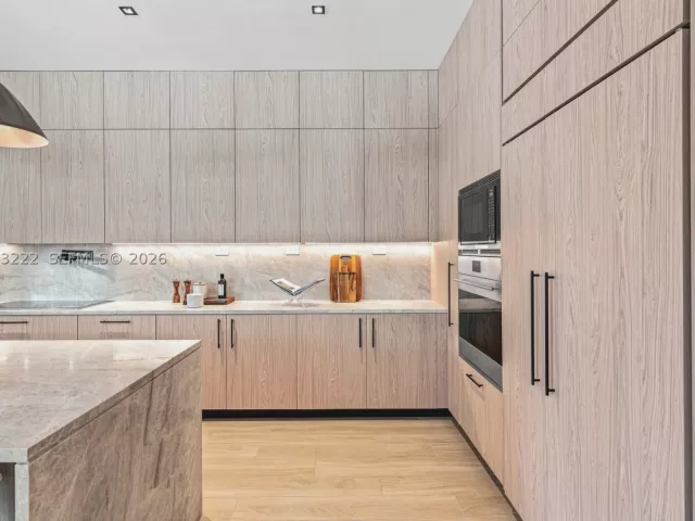 Продажа дома по адресу 7840 SW 98th St - фото 9370029