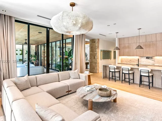 Продажа дома по адресу 7840 SW 98th St - фото 9370031
