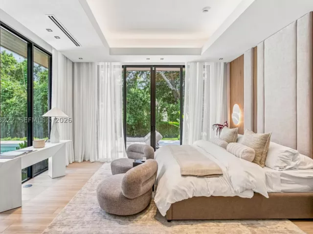 Продажа дома по адресу 7840 SW 98th St - фото 9370036