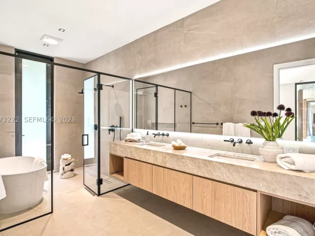 Продажа дома по адресу 7840 SW 98th St - фото 9370038