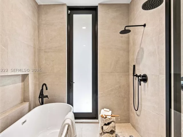 Продажа дома по адресу 7840 SW 98th St - фото 9370041
