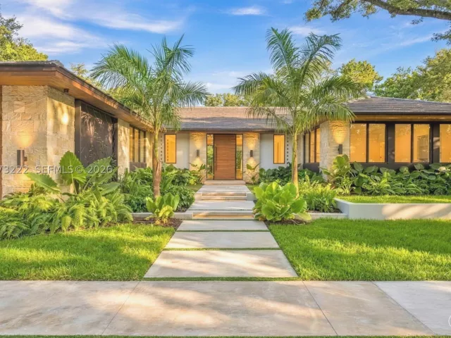 Продажа дома по адресу 7840 SW 98th St - фото 9370017