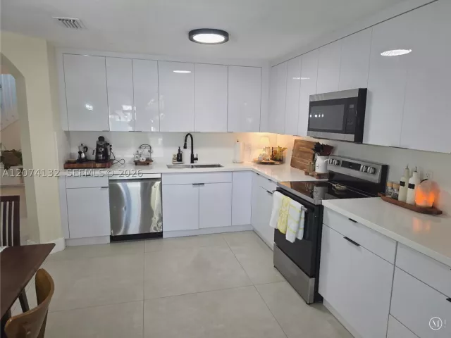 Продажа дома по адресу 16011 SW 87th Ter - фото 9336344