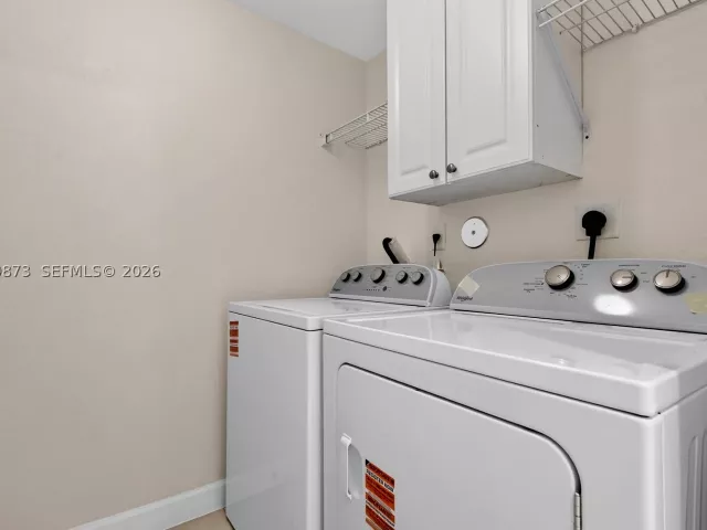 Продажа дома по адресу 14946 SW 9th Way - фото 9336288